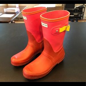 Hunter rain boots size 8